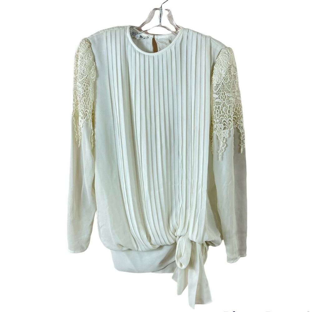 VINTAGE IN THE MOOD women's ivory pleated crochet lace appliqué tie waist top